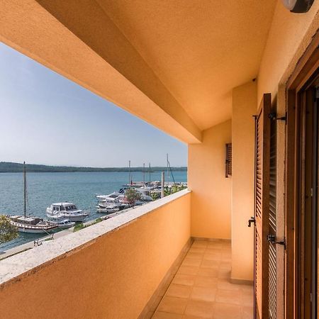 Apartments Celeste Klimno Εξωτερικό φωτογραφία