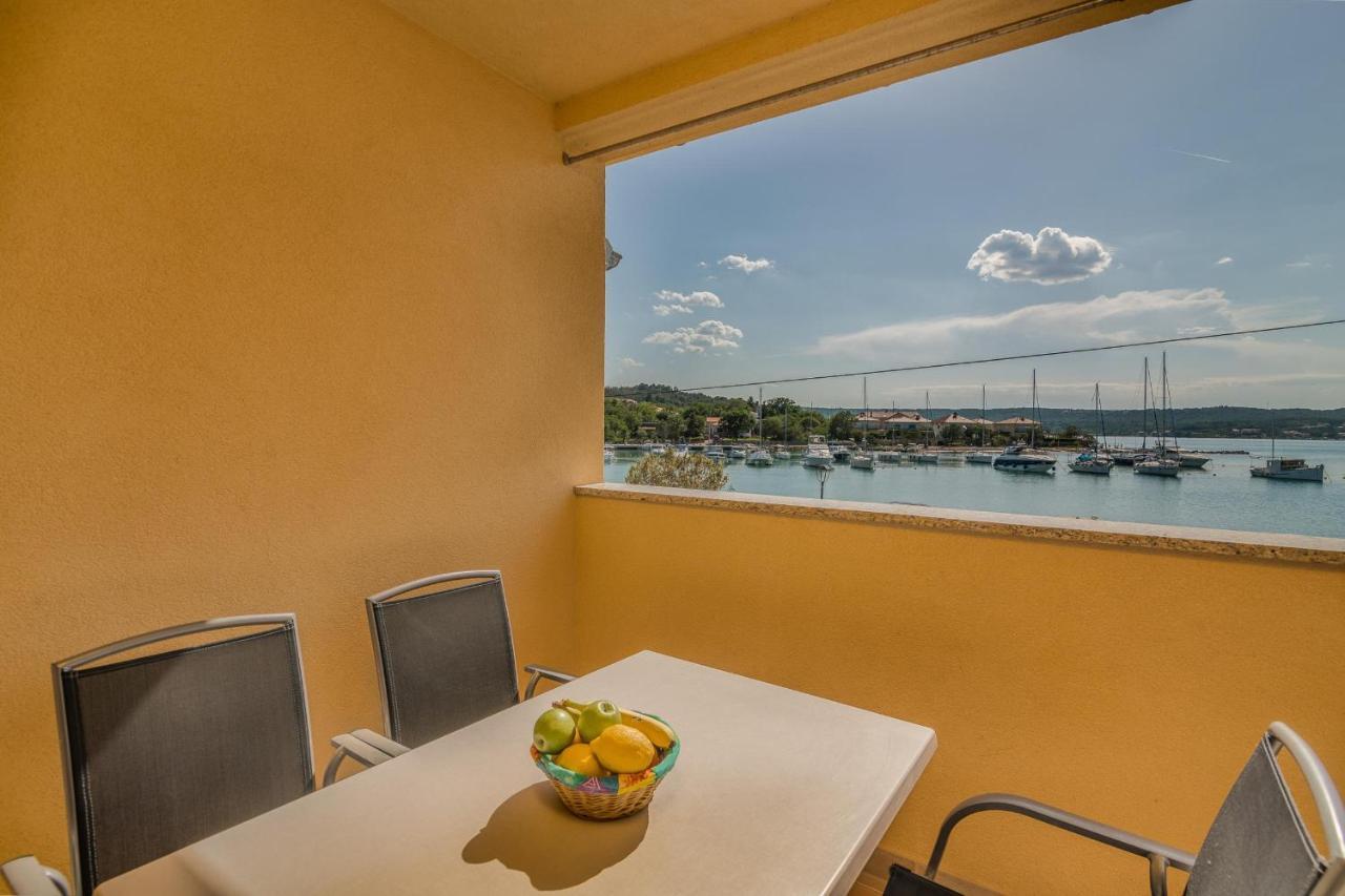 Apartments Celeste Klimno Εξωτερικό φωτογραφία