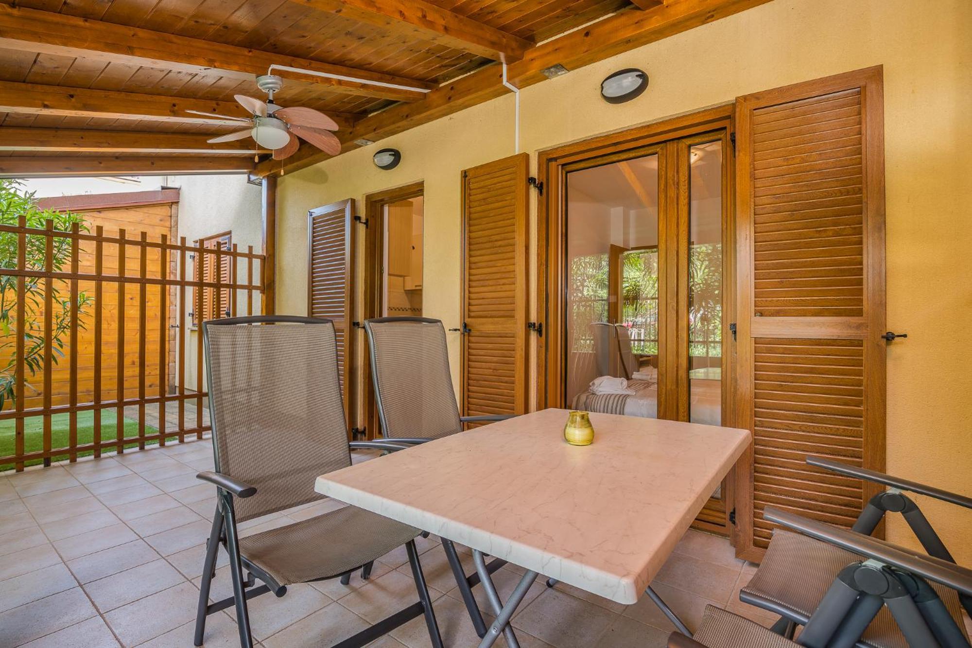 Apartments Celeste Klimno Εξωτερικό φωτογραφία